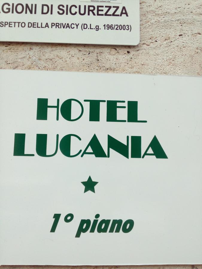 Hotel Lucania มิลาน ภายนอก รูปภาพ